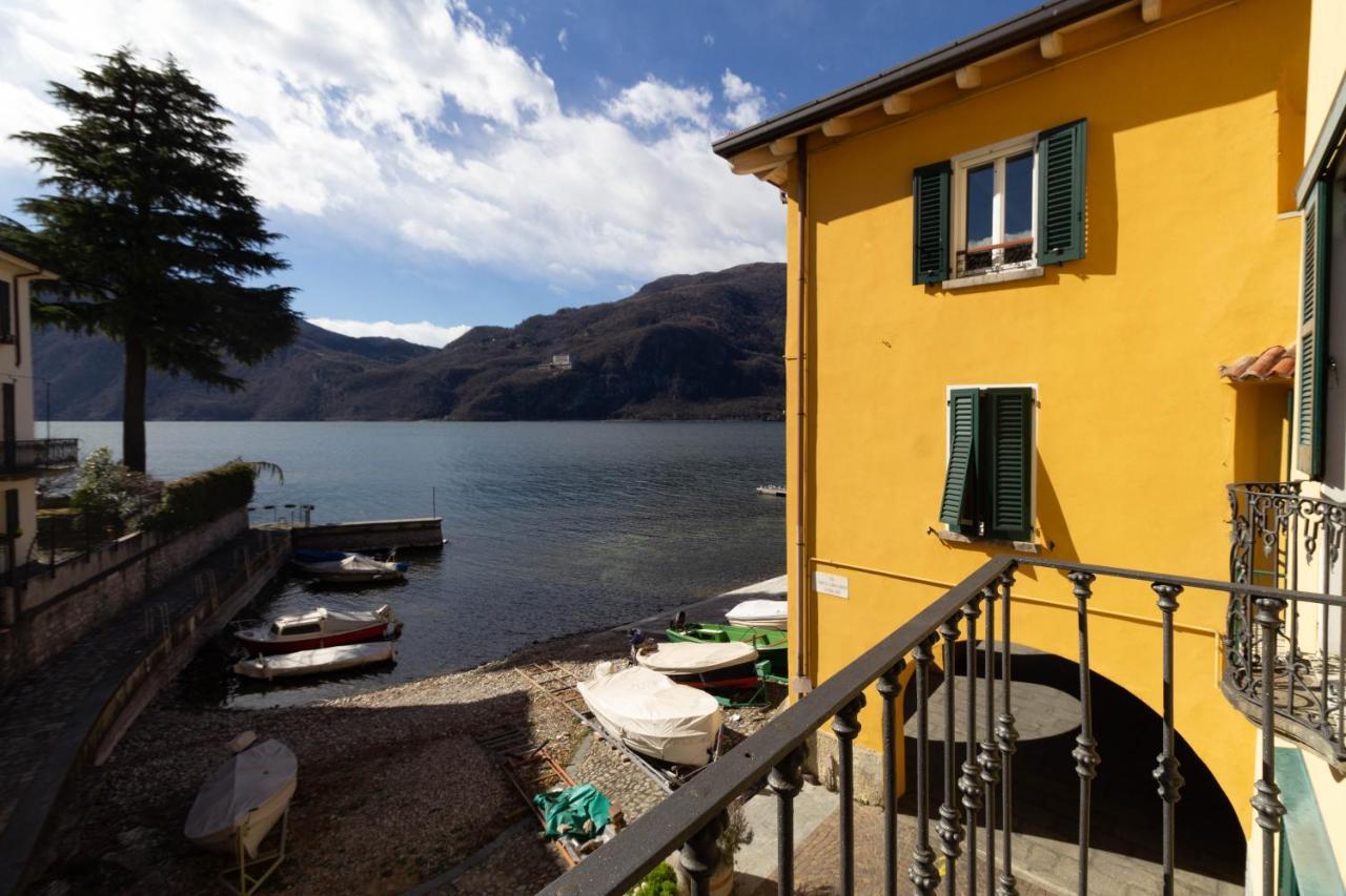 Mamma Ciccia Holiday Home - Lake Front Apartment Mandello del Lario Esterno foto